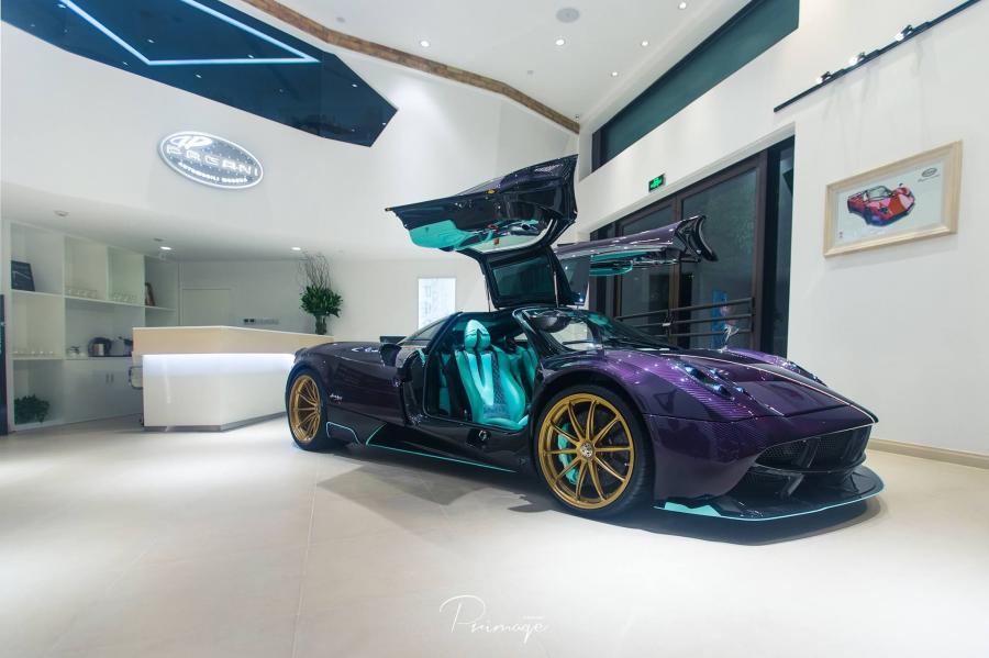  Pagani Huayra Purple Carbon Dinastia 2016 года  (фото 3 из 8)